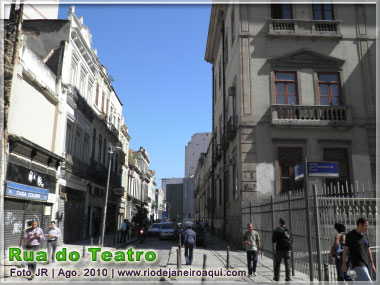 Rua do Teatro esquina com Largo de São Francisco Rua do Teatro esquina com Largo de São Francisco