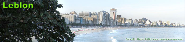 Vista panorâmica da praia e bairro do Leblon Vista panorâmica da praia e bairro do Leblon