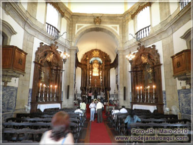 Interior da Igreja do Outeiro da Gl&oacute;ria no Rio de Janeiro