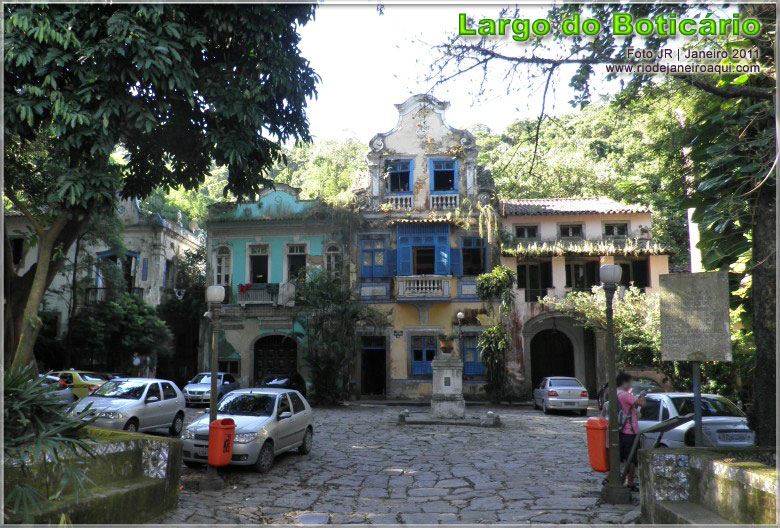 Largo do Botic�rio e suas casas Largo do Boticário e suas casas