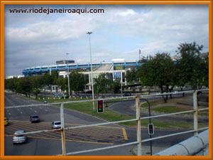 Vista da passarela de acesso ao est&aacute;dio do Maracan&atilde;
