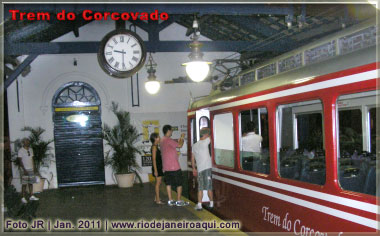Trem do Corcovado na esta&ccedil;&atilde;o
